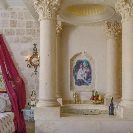 Lukka Exclusive - Adult Only +12