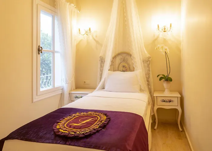 Lukka Exclusive - Adult Only +12 4* Каш