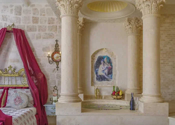 卢卡独家酒店 - 仅限成人+12