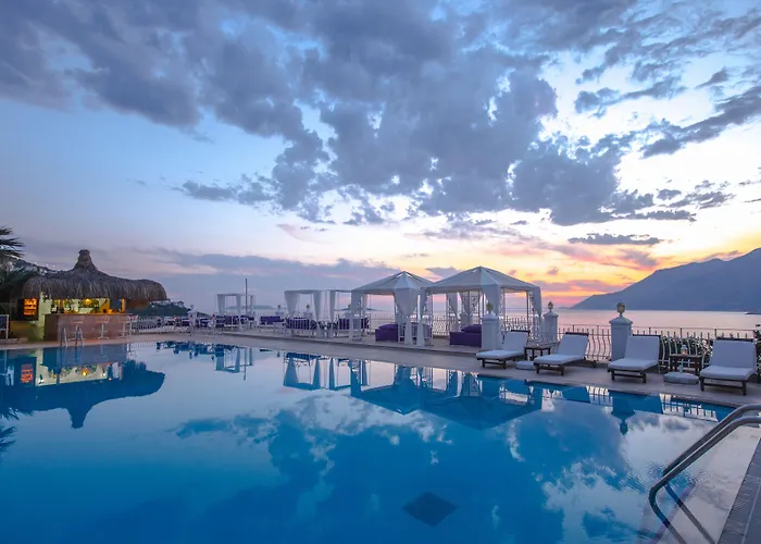 卢卡独家酒店 - 仅限成人+12 卡斯