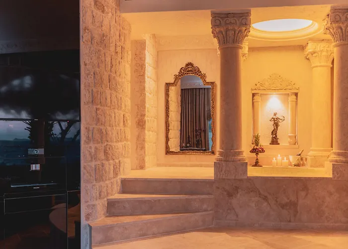 卢卡独家酒店 - 仅限成人+12 酒店